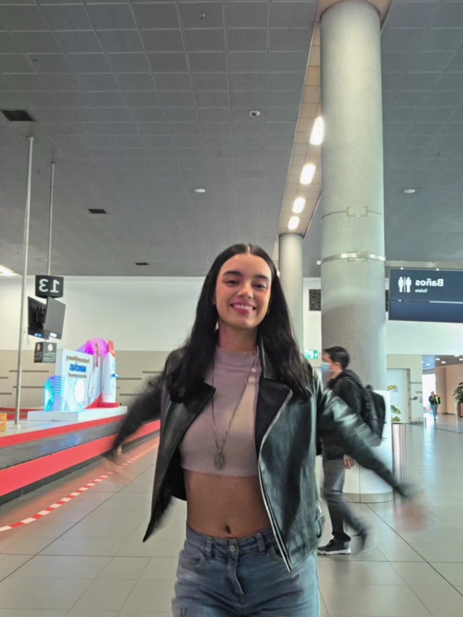 @Zharika Guzmán