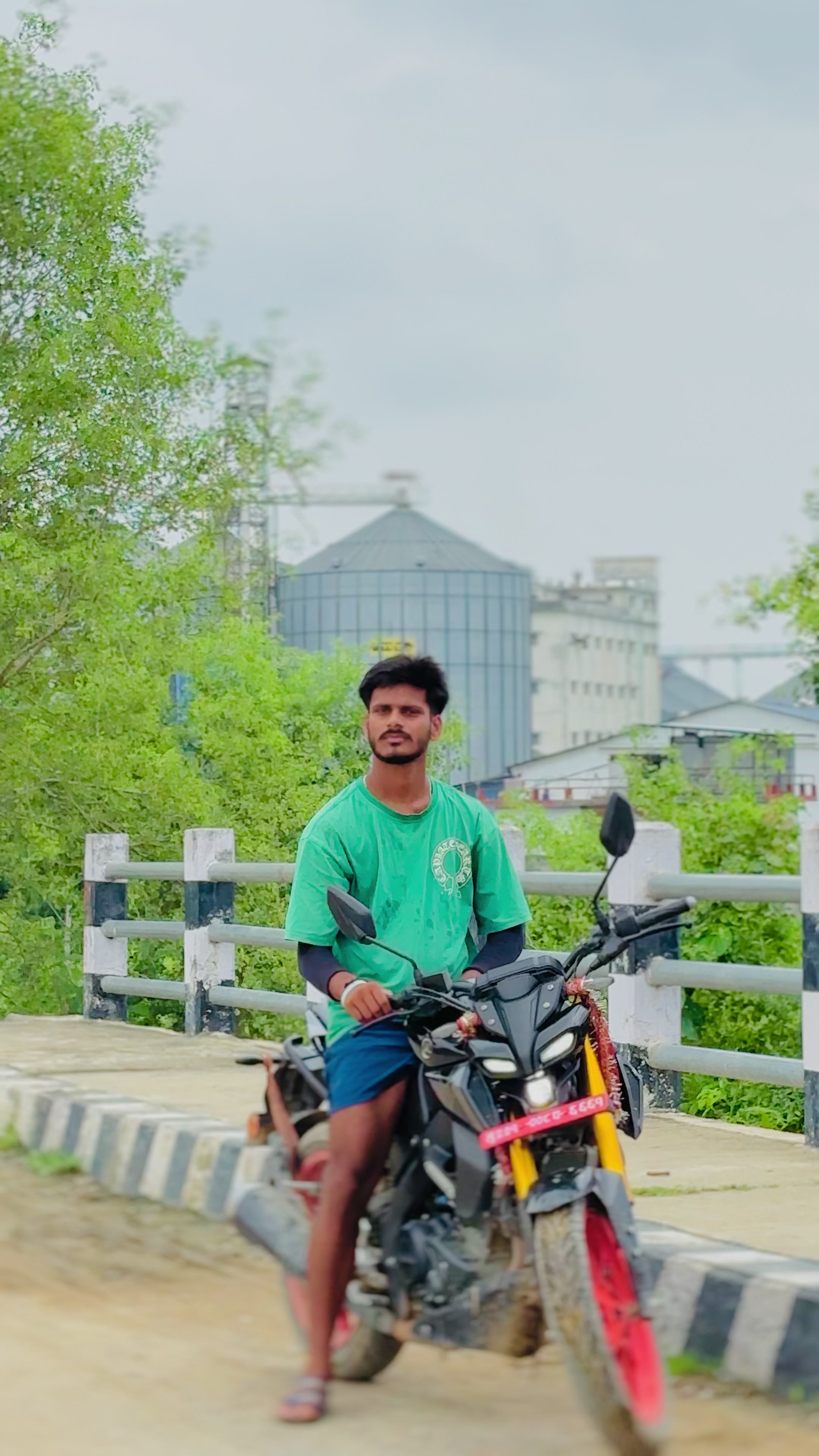 @$ Suraj🗡️ maurya 