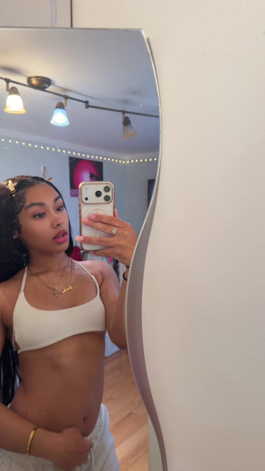 @🧞&zwj;♀️..