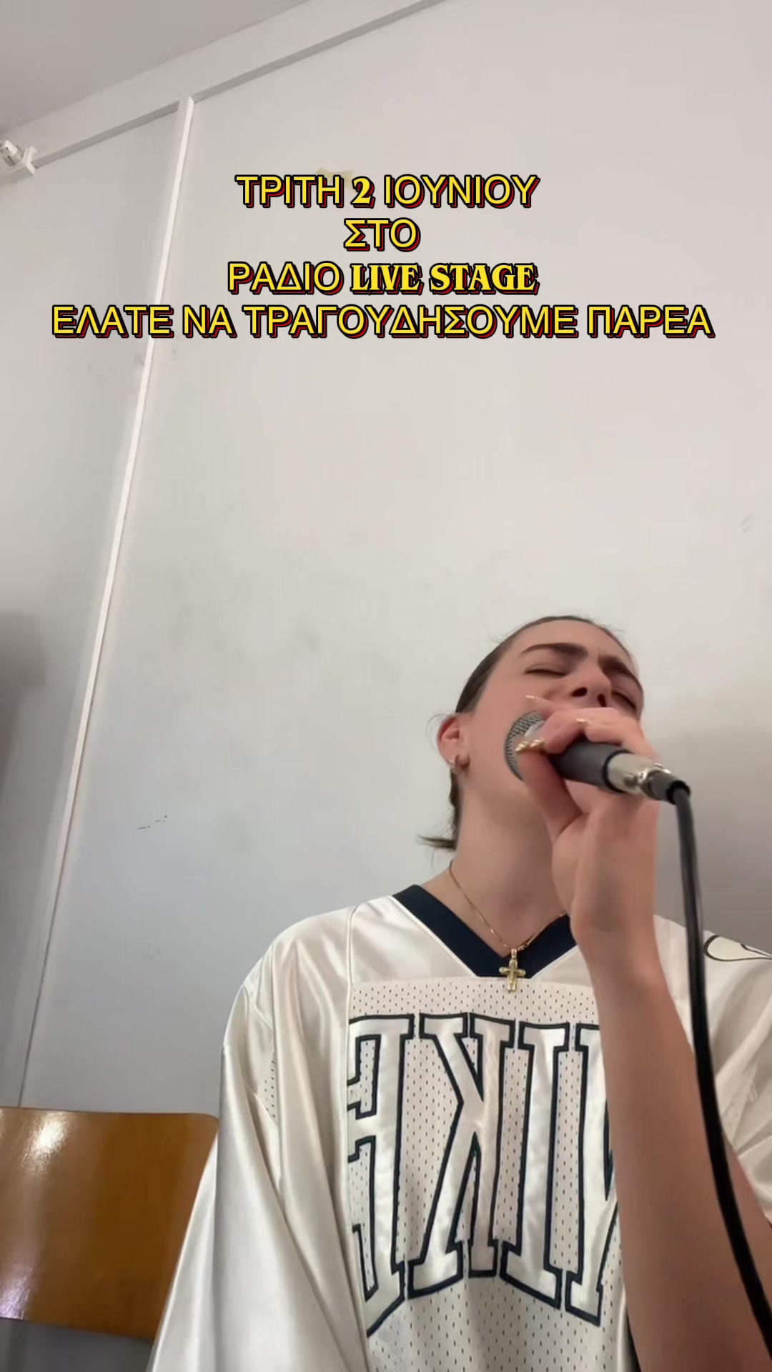 @Elena Artenian