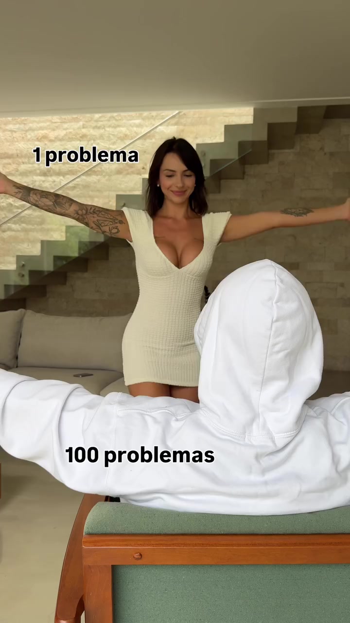 @KAROLROSALINN ✝️