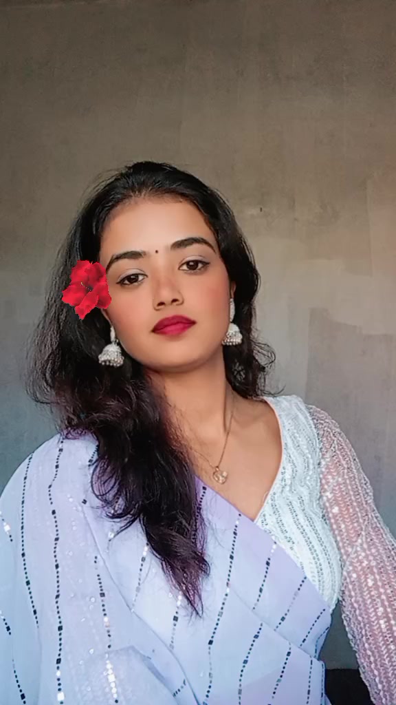 @Ashika🖤
