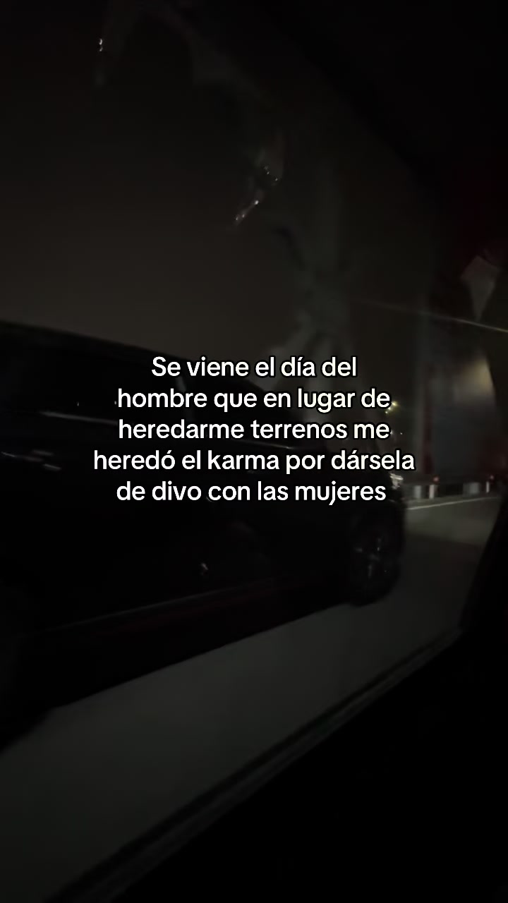 @🌙🍷&bull;C L A U &bull;🌹🖤