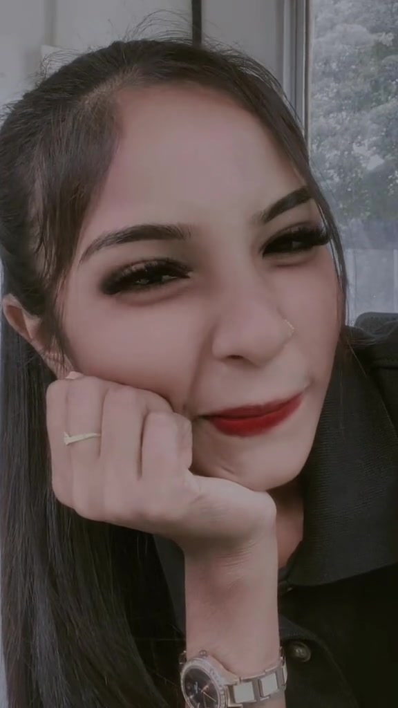@Sarvataa 19💚