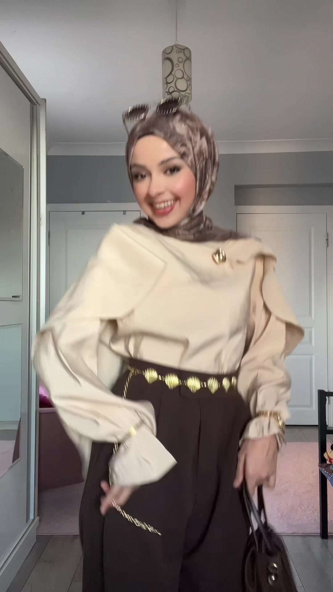 @Hayruu