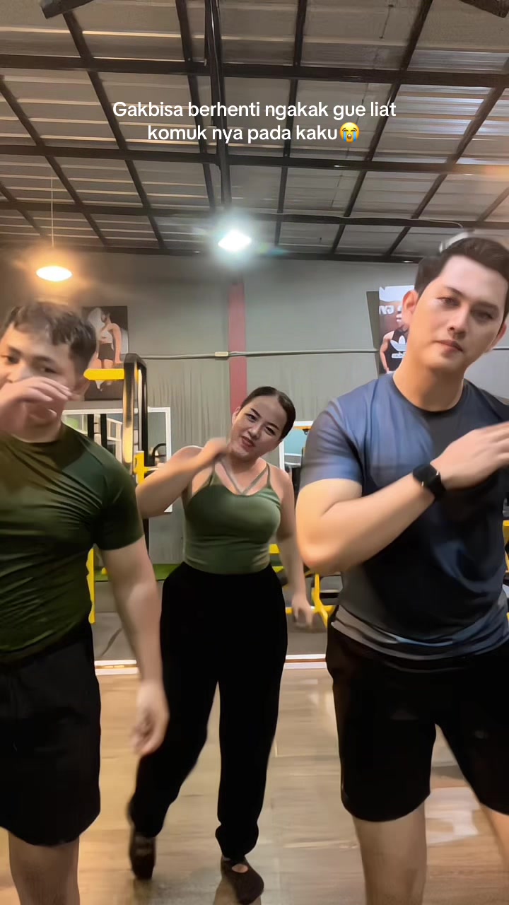 @Celine🍒