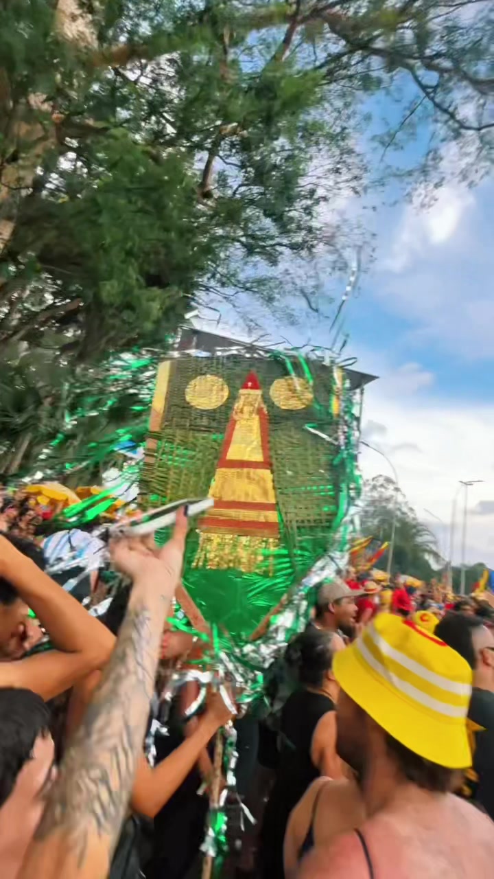 @podechamardeyas