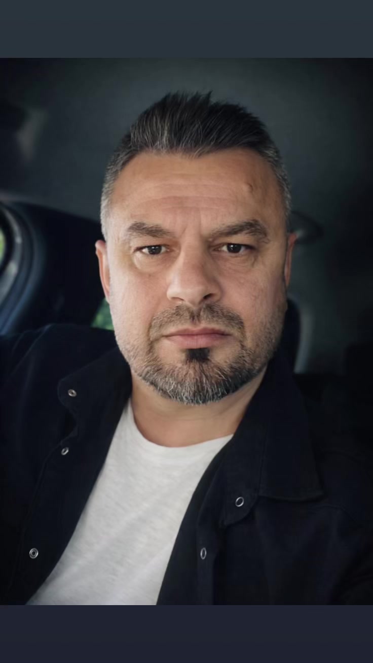 @Necmi Adalı