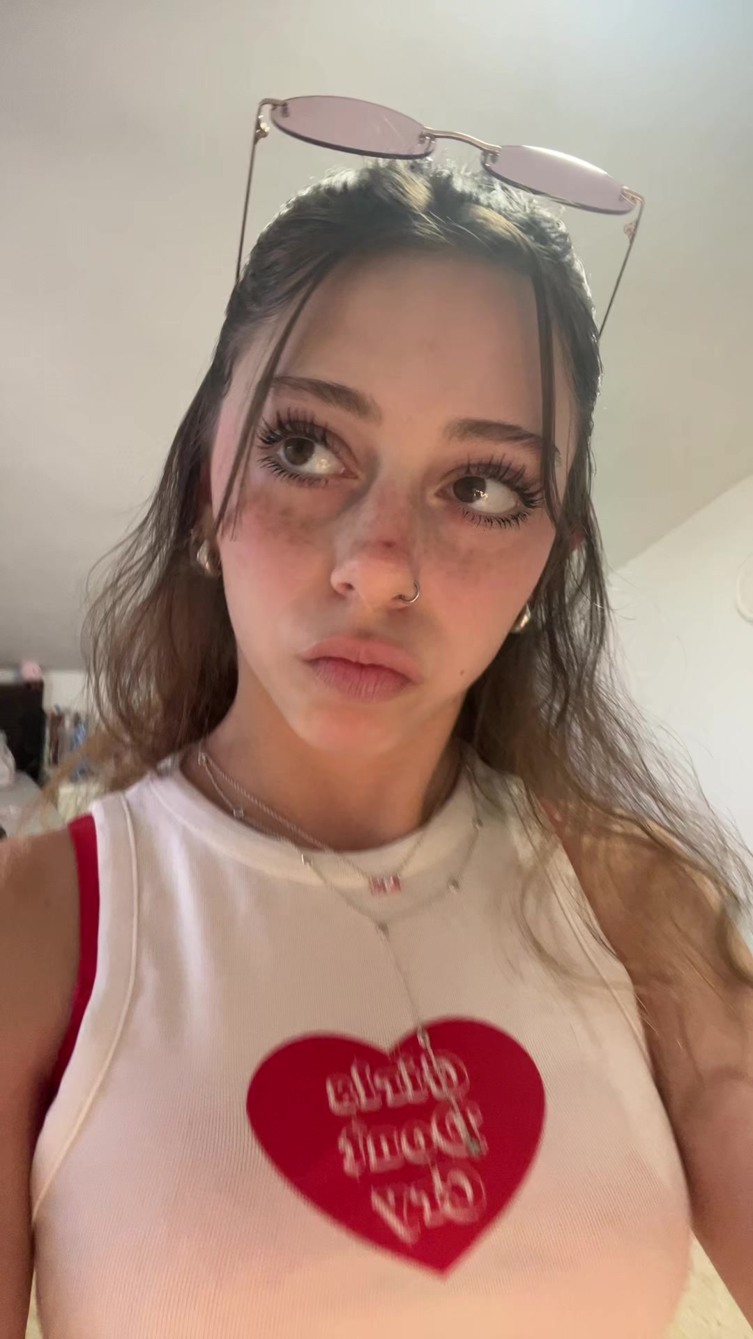 @ella_spammm2011