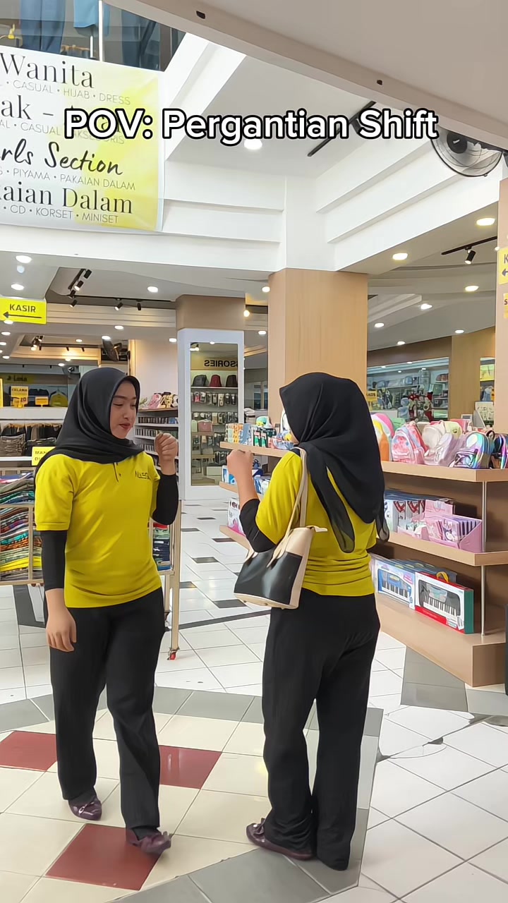@Allegra dept store