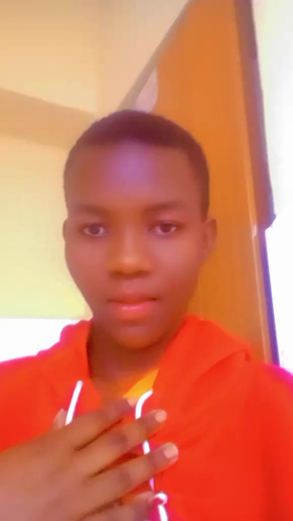 @Esther🇰🇪 🦋 🦋