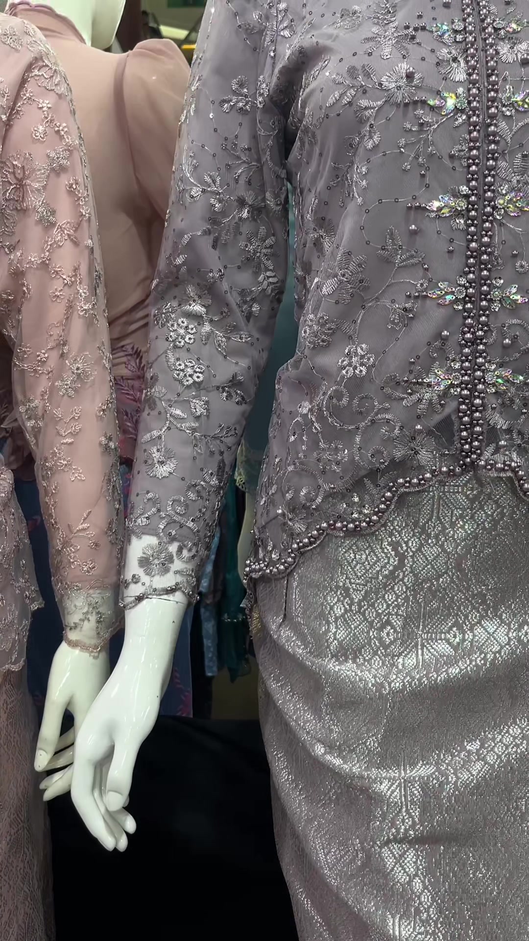 @Zaafashionnn