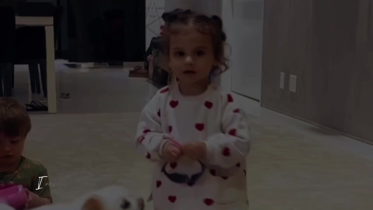 @𝐻𝑒𝑙𝑒𝑛𝑎& 𝐴𝑚𝑎𝑛𝑑💞