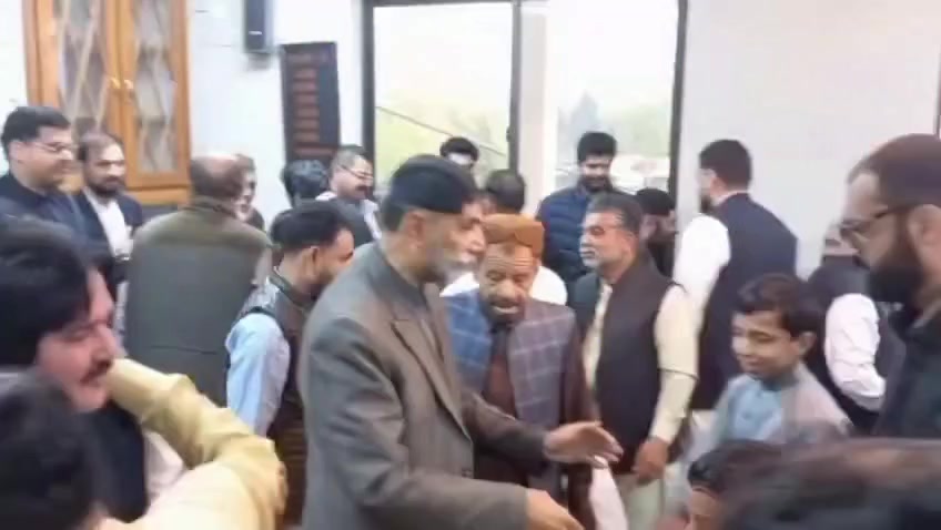 @🥷Nawab ziada raisani 👑