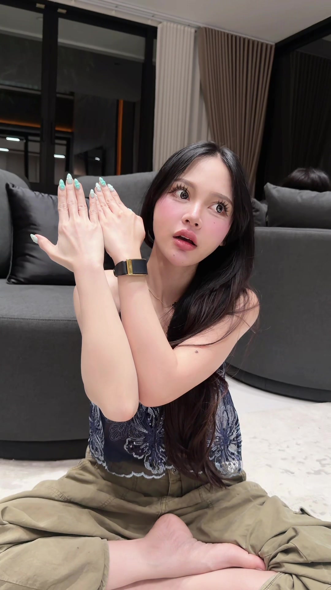 @เน่นุ่นนายเนีย (ชาเน่นะนุ่น)