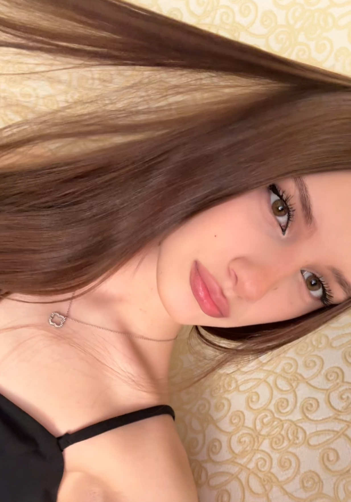 @oleckaa ⋆˚𝜗𝜚˚