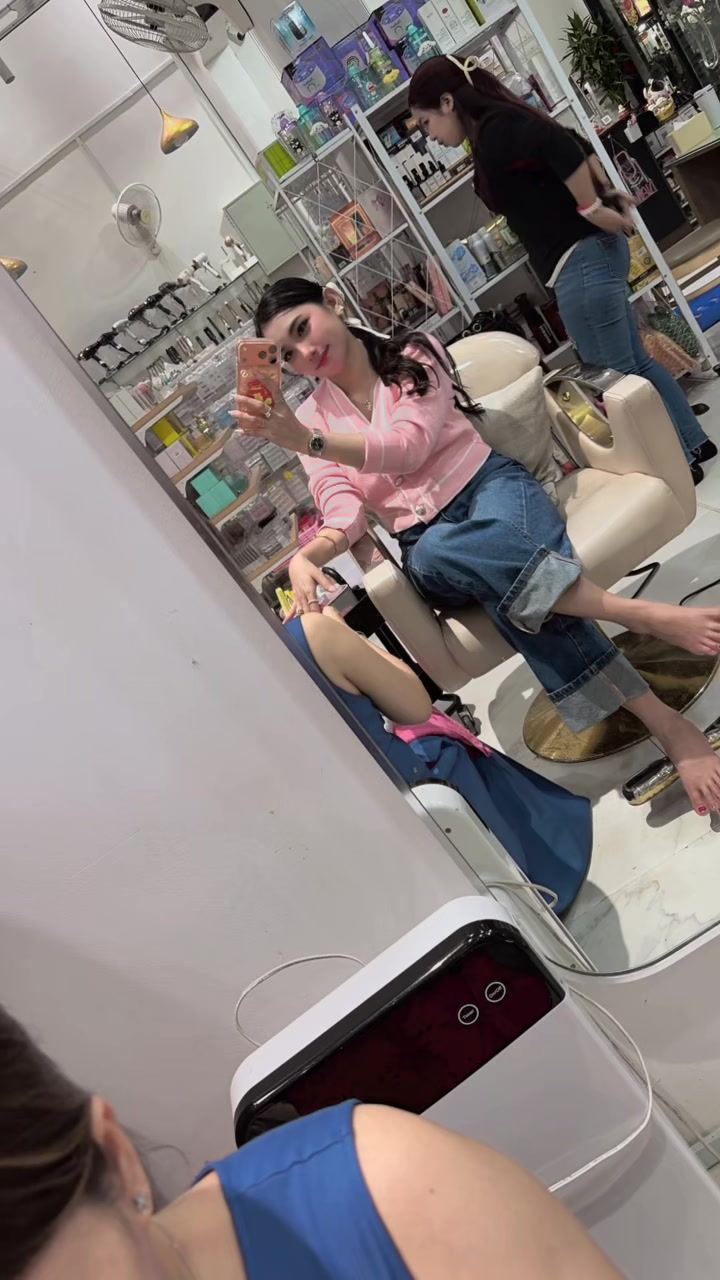 @FyfySinulingga