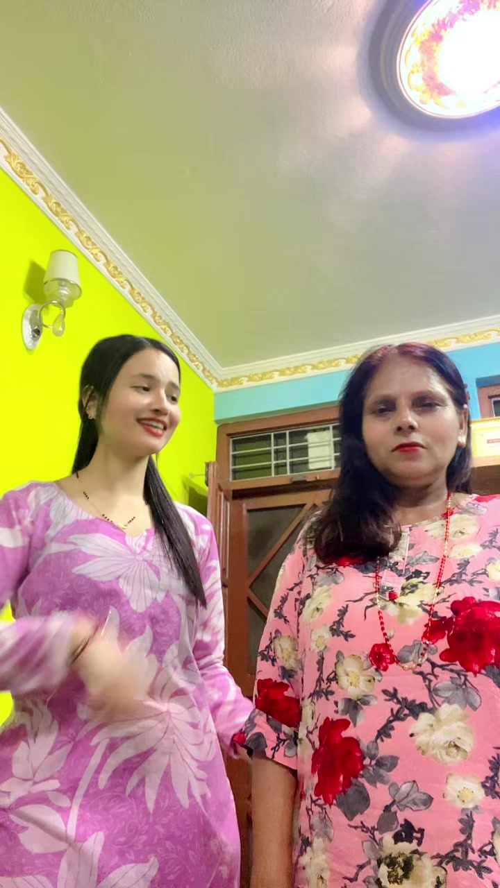 @Urmila🌸