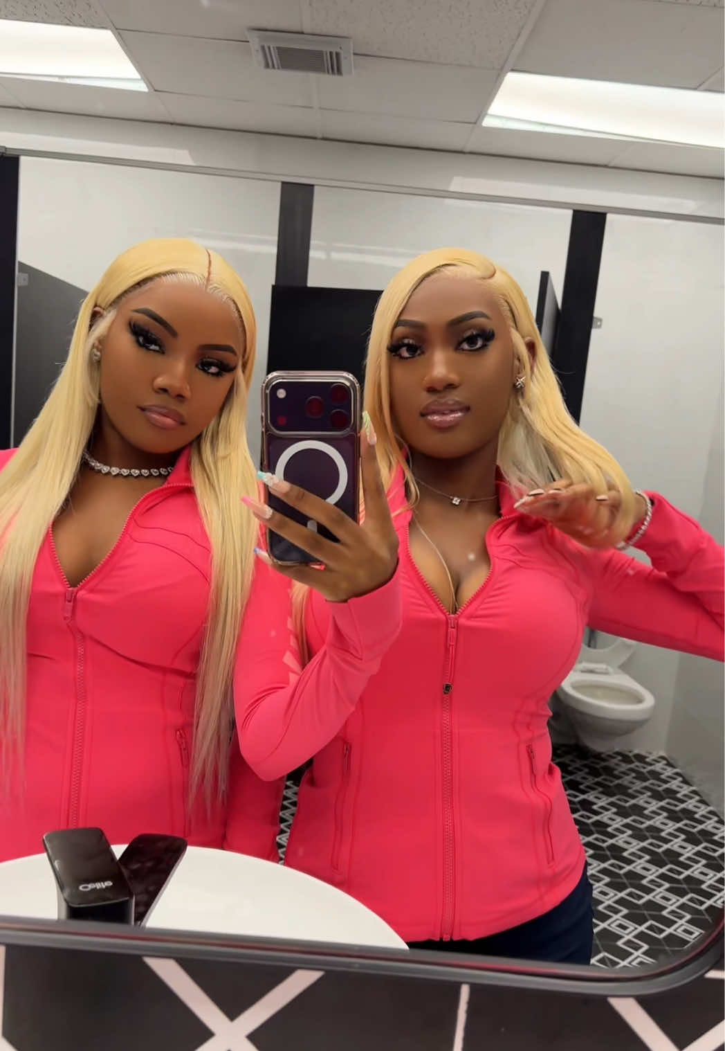 @𝐈'𝐦𝐚𝐧𝐢