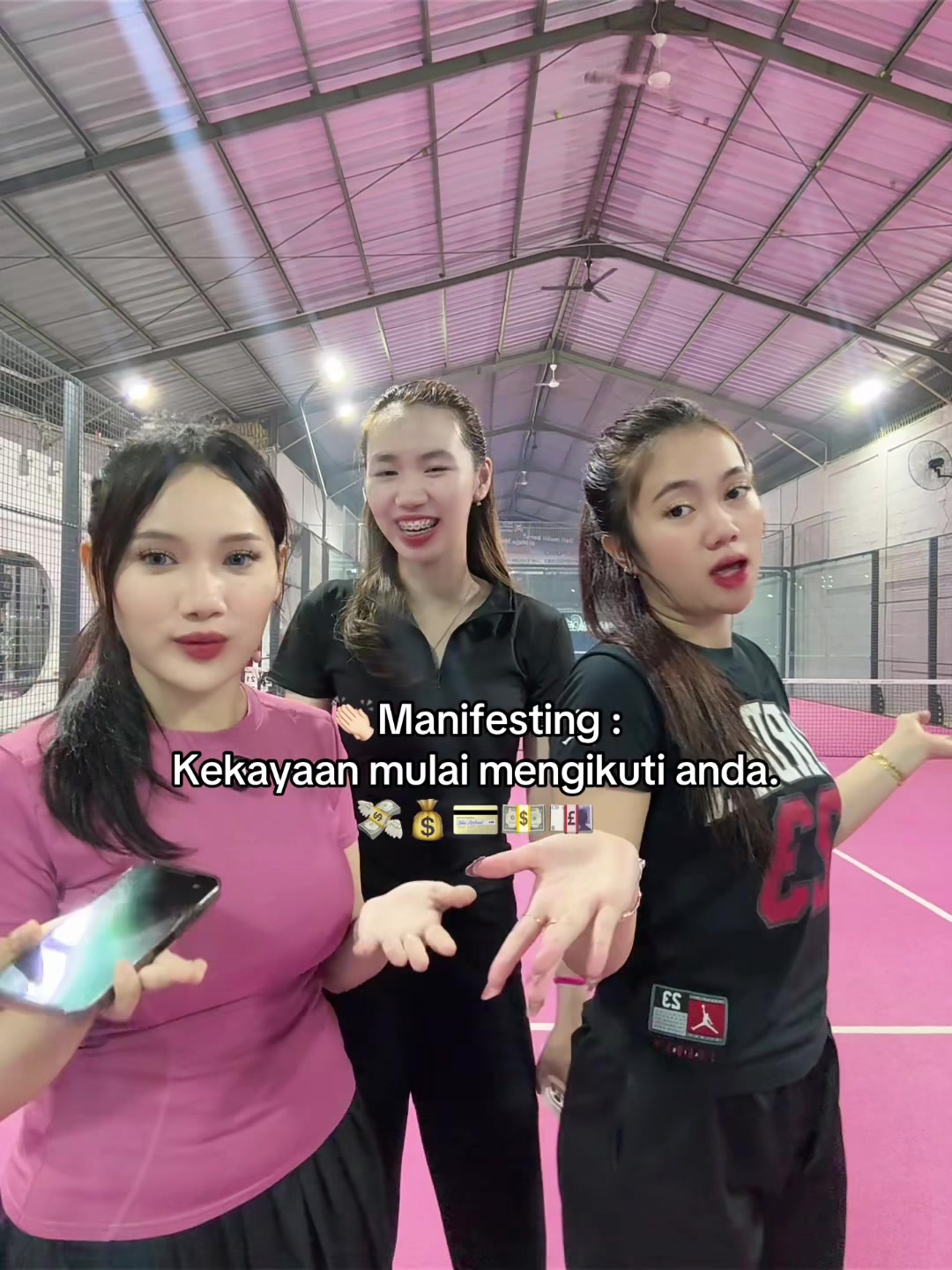 @AGNESSTANIA