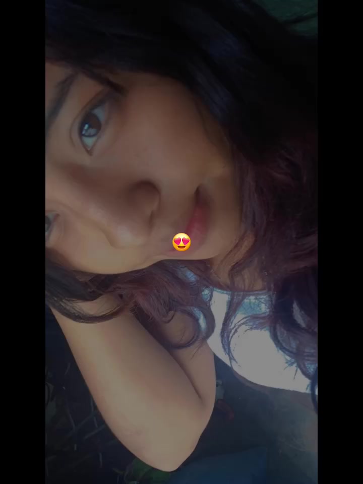 @,,🦋🐸Lleiri 🦋🐸,,