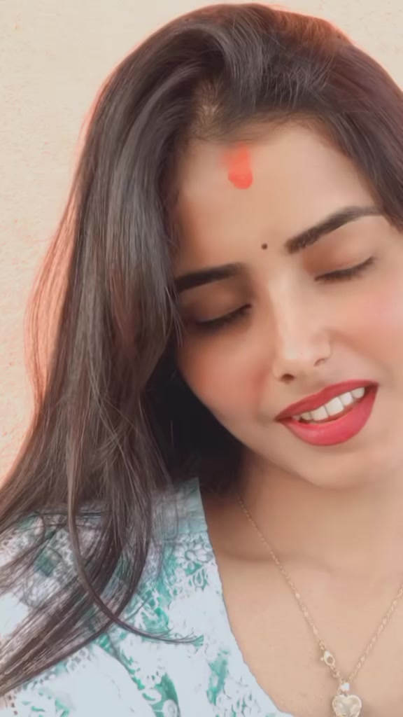 @rakhi thakur🌸🕊️