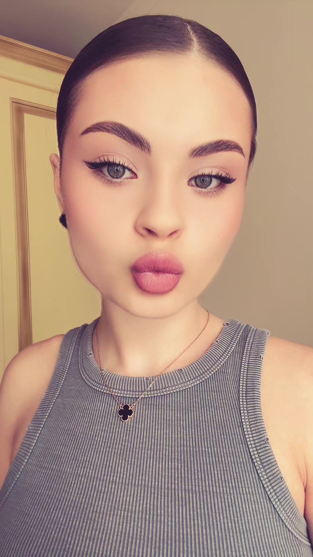 @vikcaahkaaaa