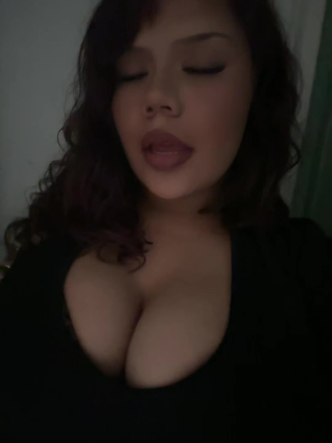 @️