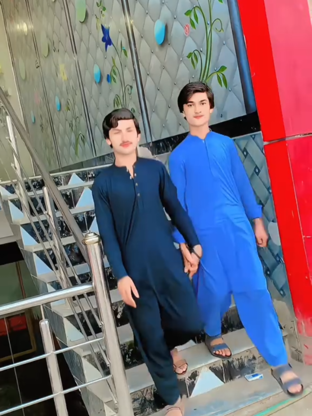 @mushtaq khani,18