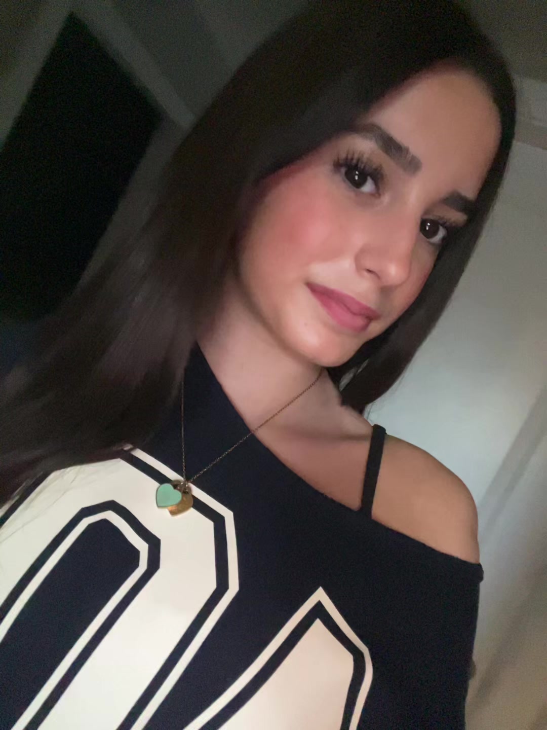 @whyjulielying