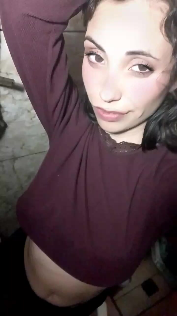 @pequeña💋