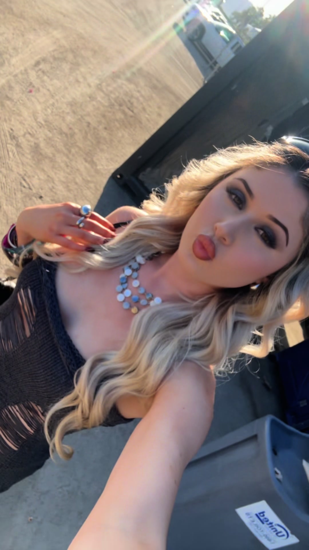 @Juliewhiteman