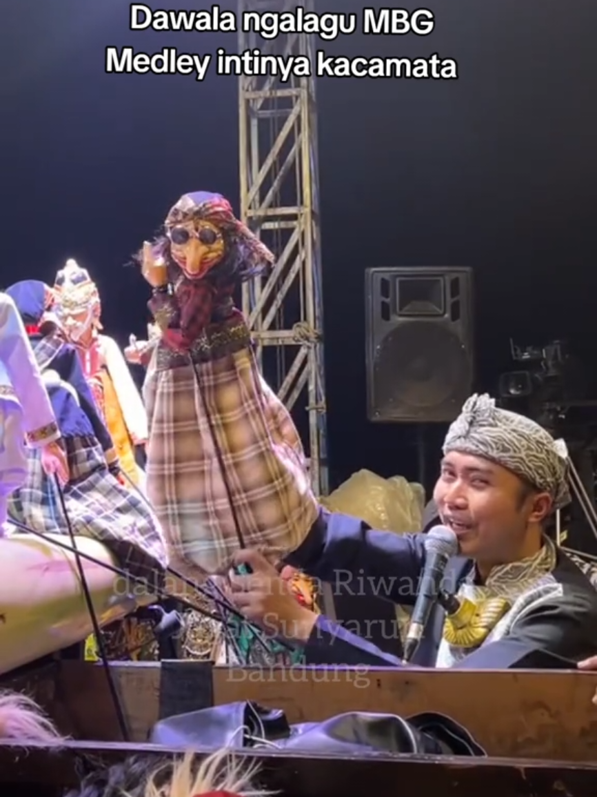 @Dalang Sénda Riwanda