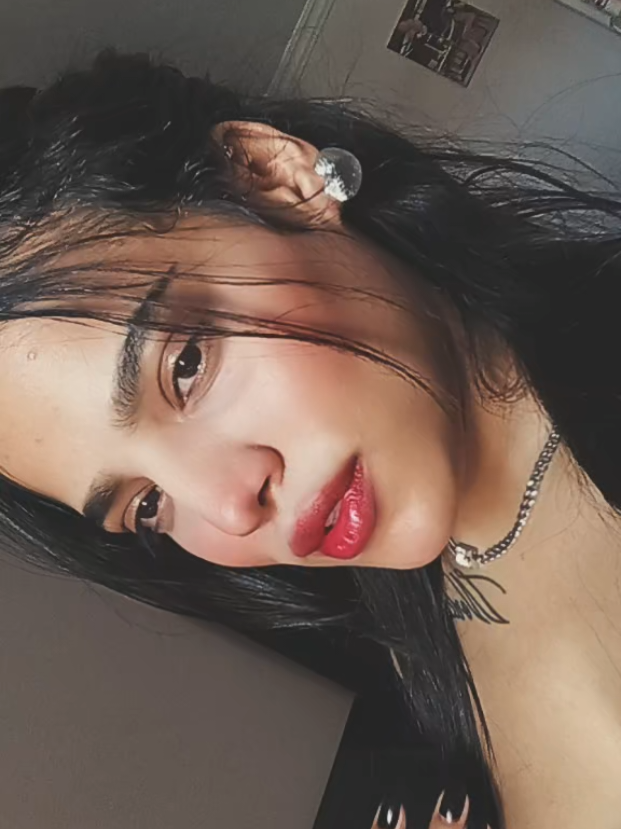 @Liiily