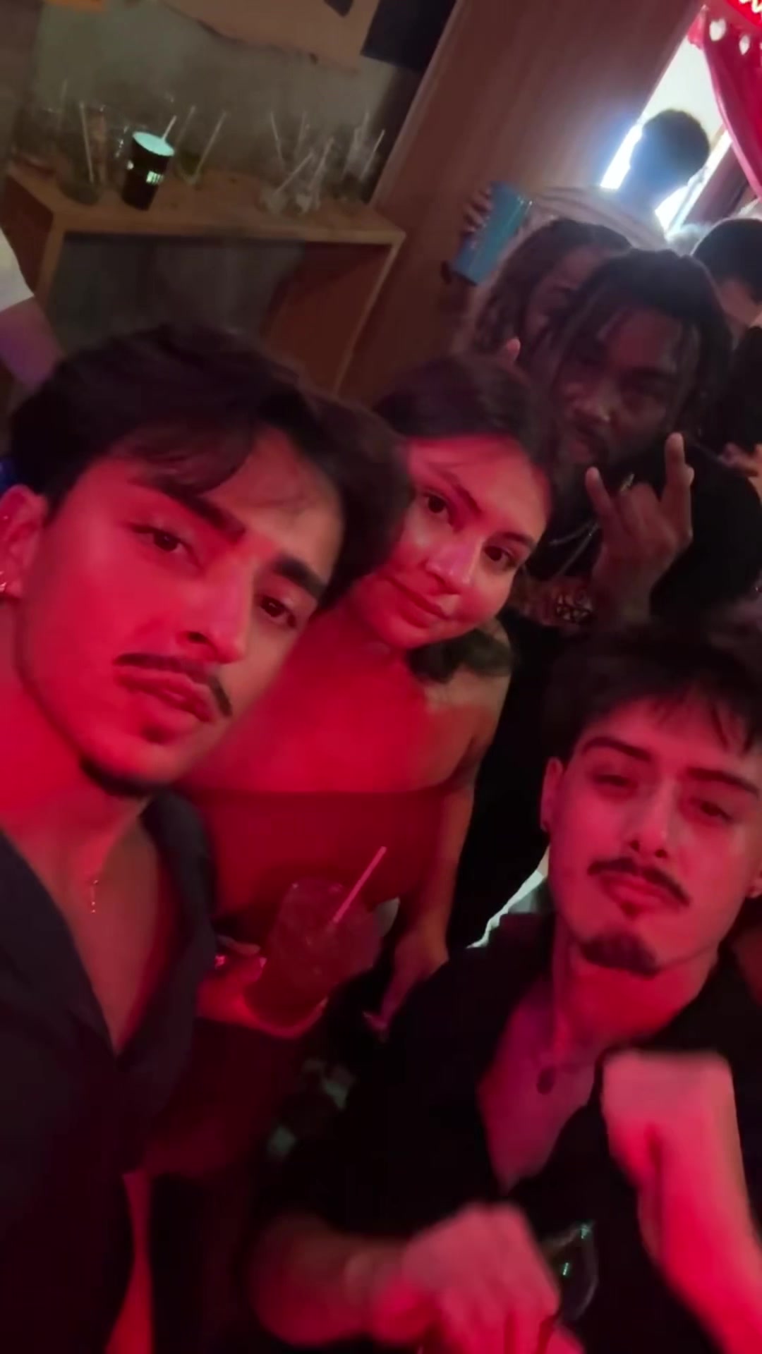 @jonyy