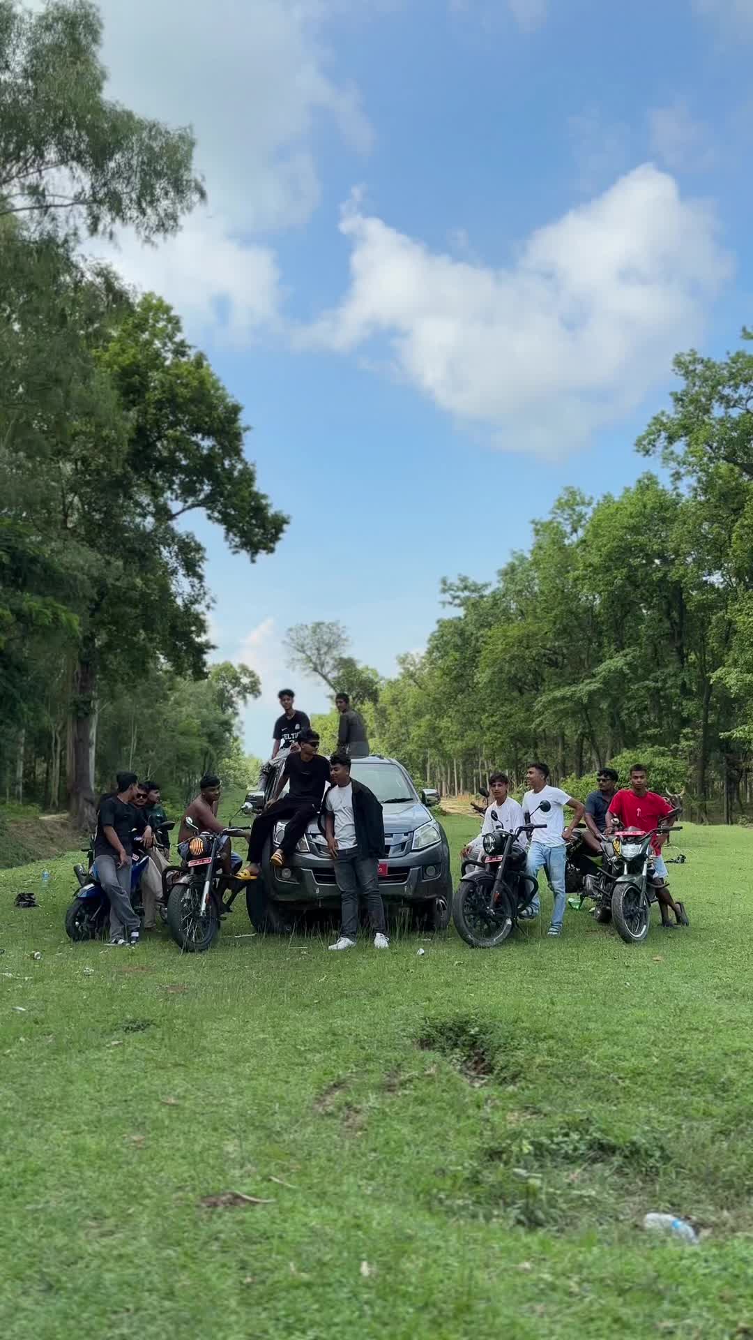 @मनिष🚩⚜️