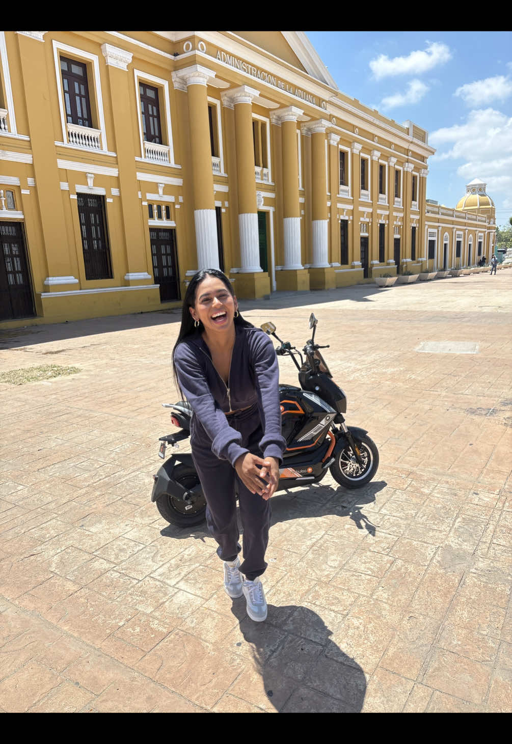 @Lina Julio Urzola