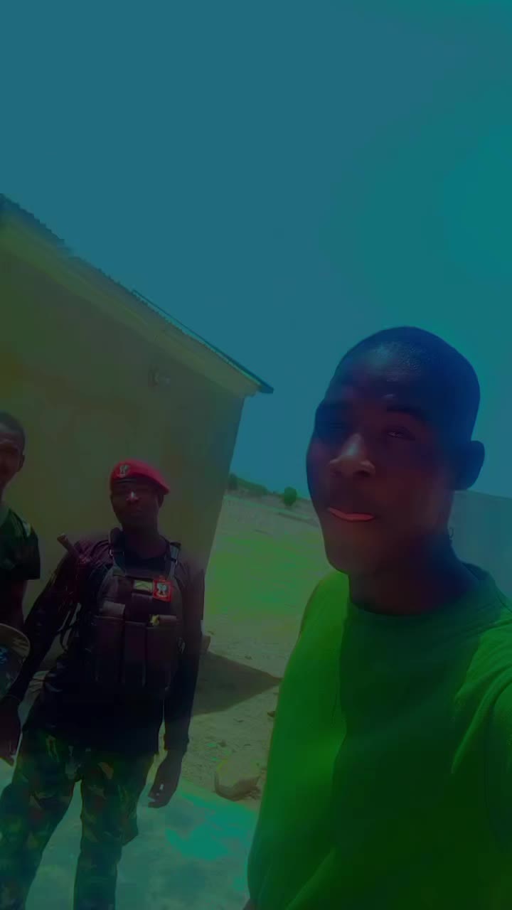 @DE BOSS 2477