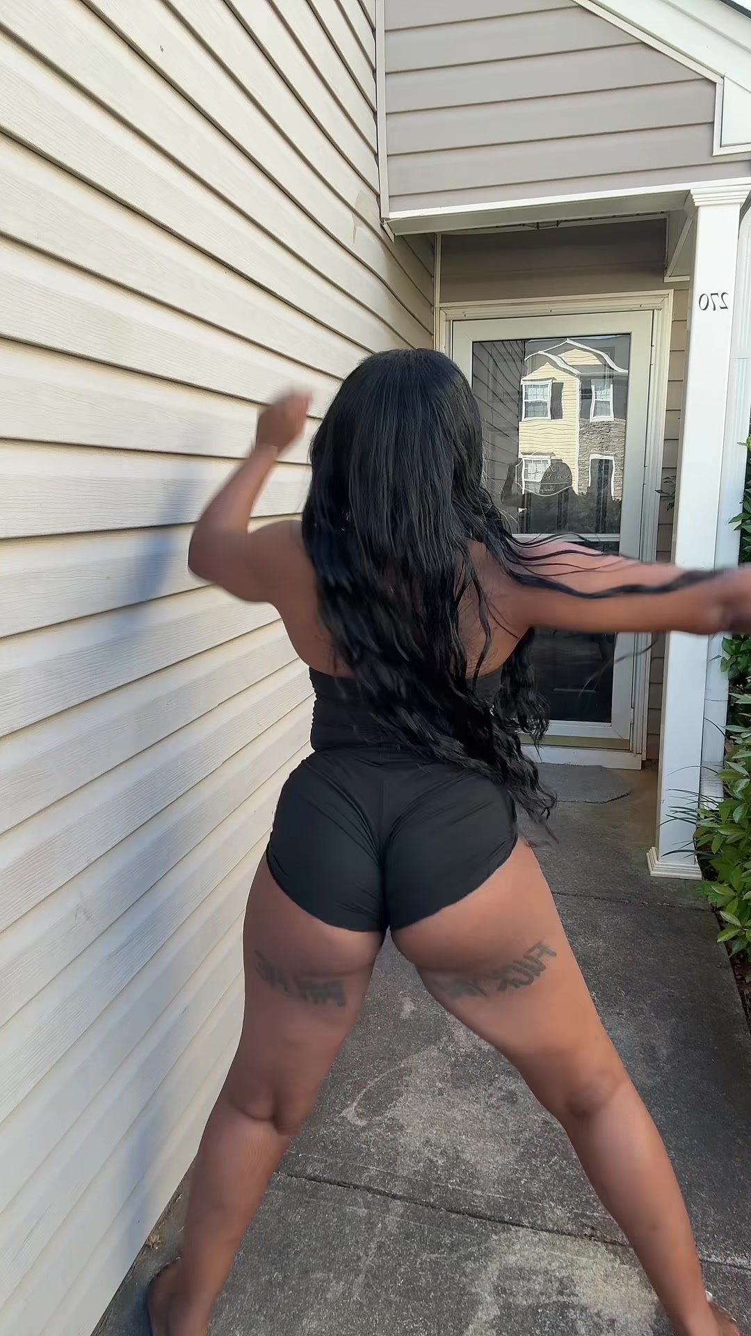 @__moreofbanks