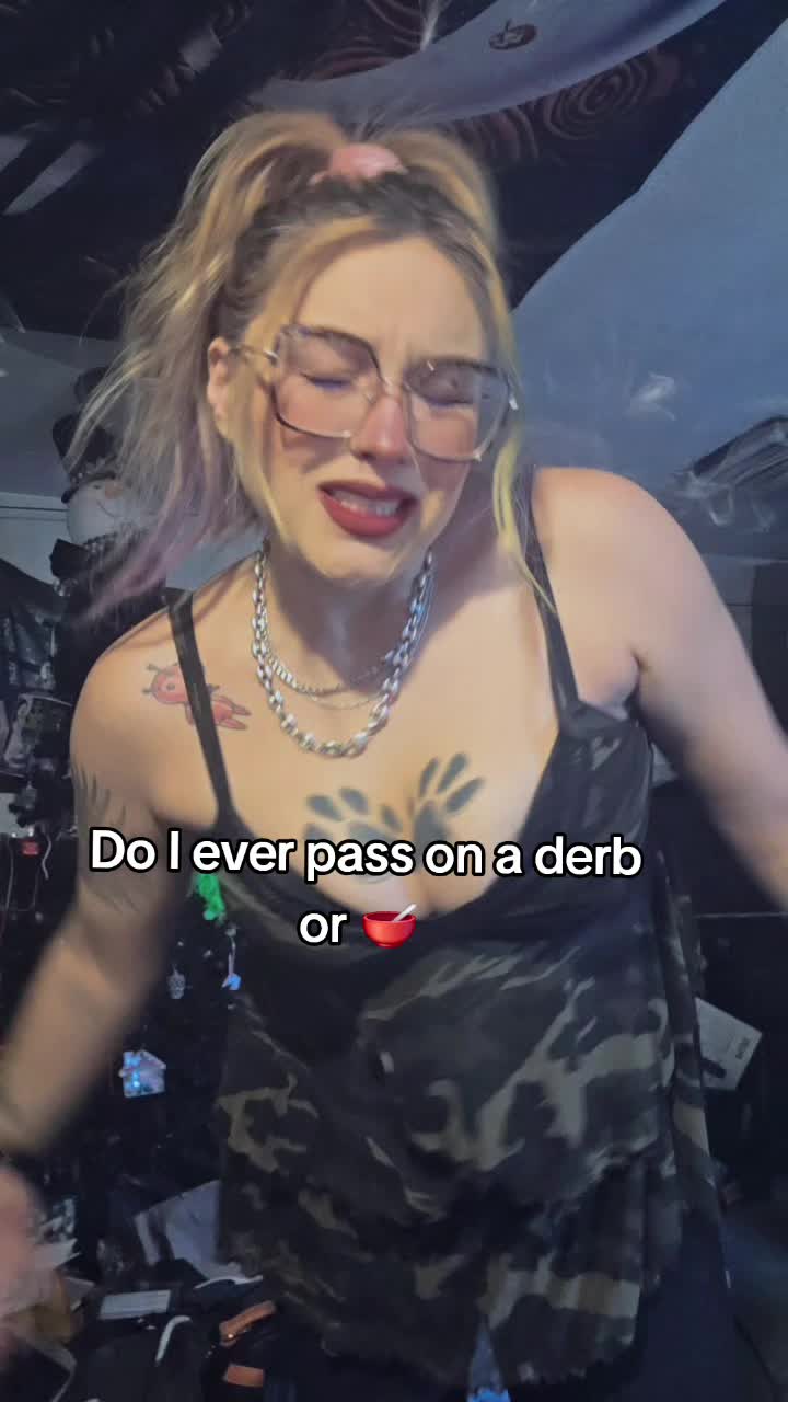 @Lilymunster420