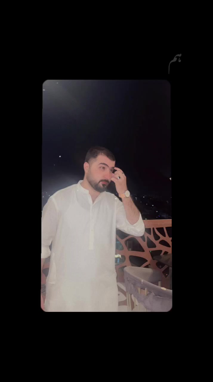 @Awiii10