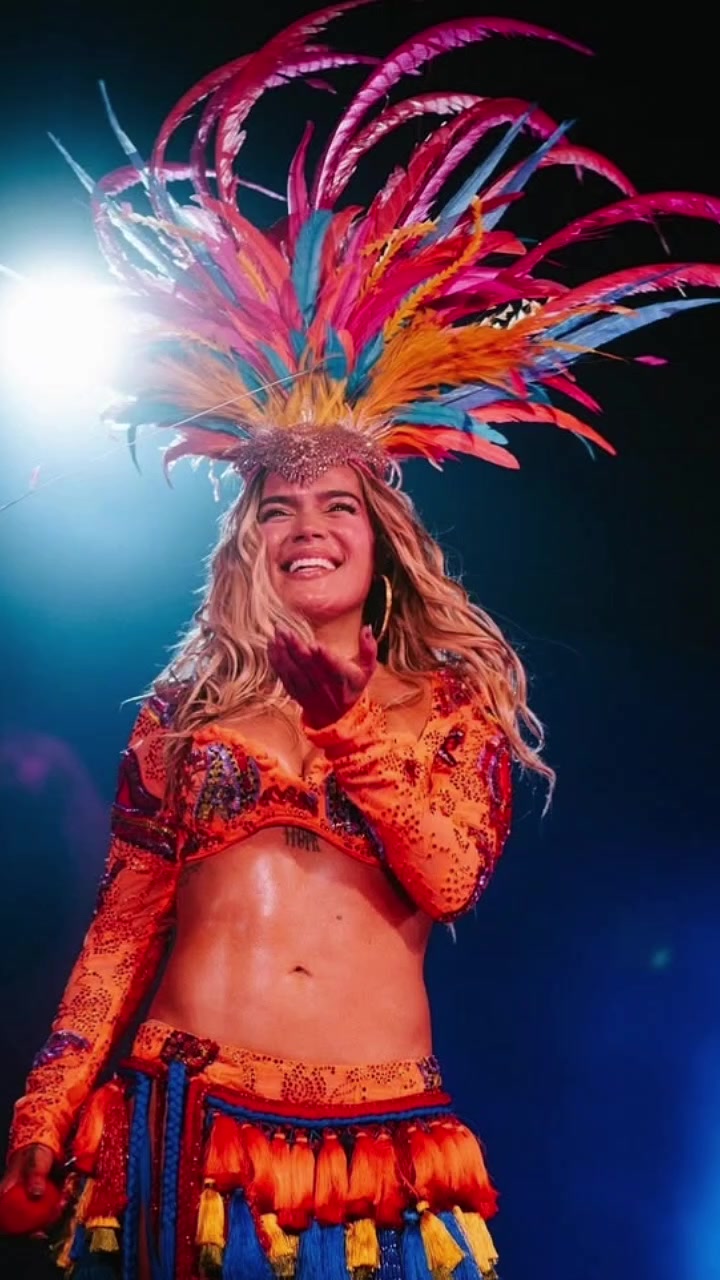 @edits de Karol g🧡🩷