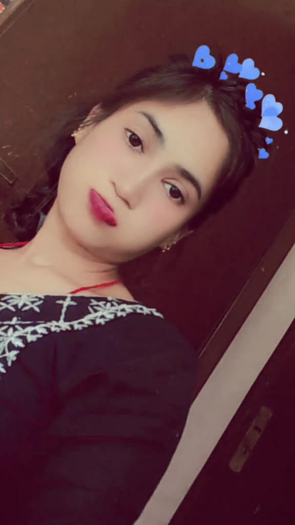 @BhojpuriyaQueen👑