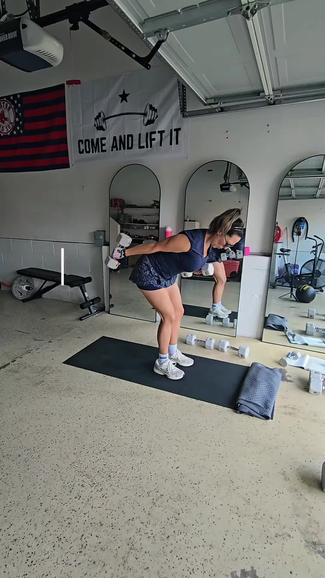 @Kay Molina | FitFlamingo242