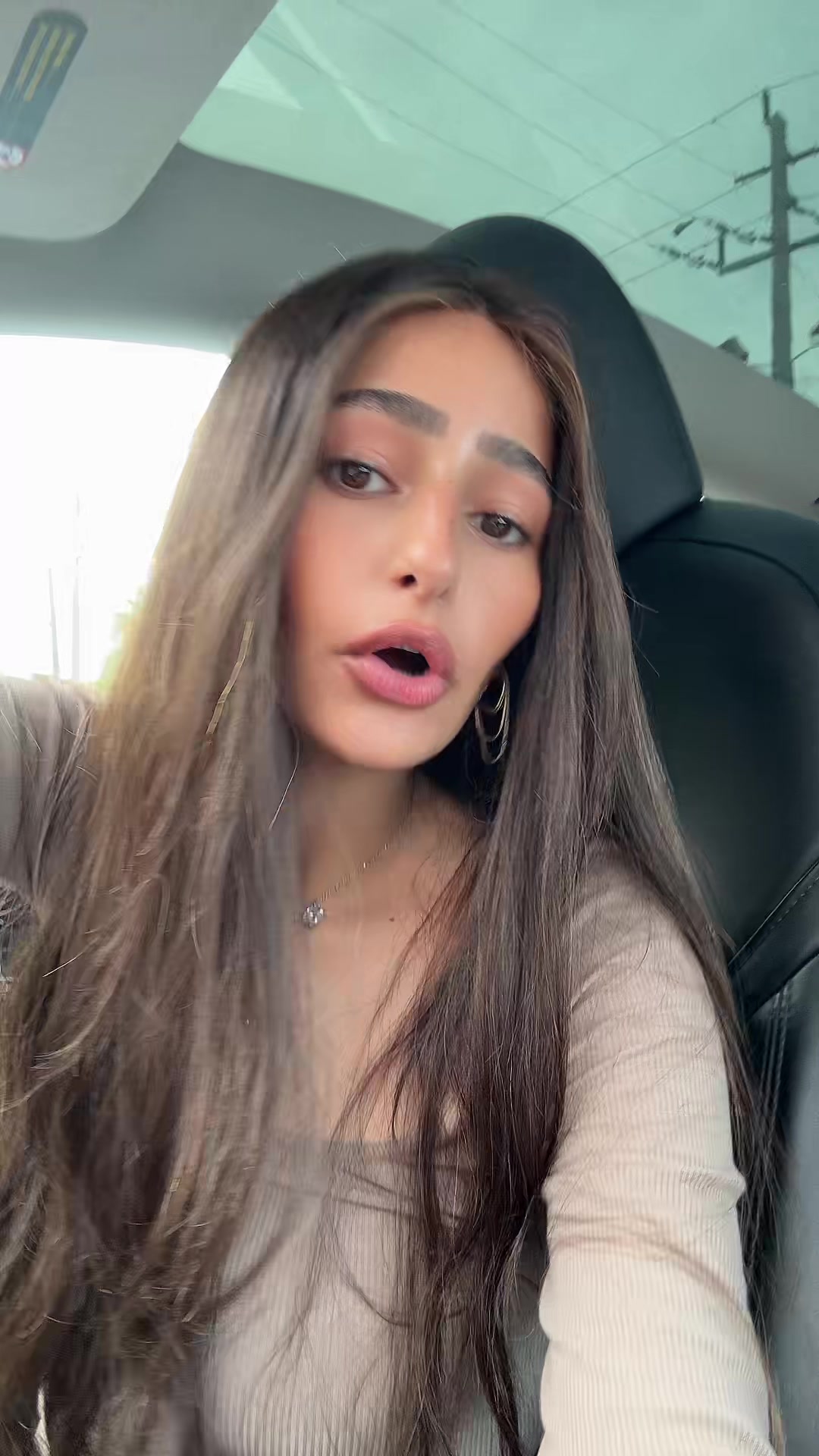 @Chaya | fashion & makeup