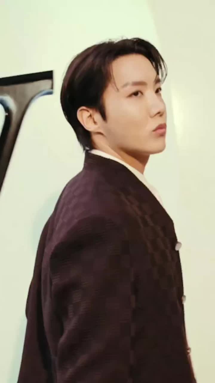 @Eliec_Jhope🐿