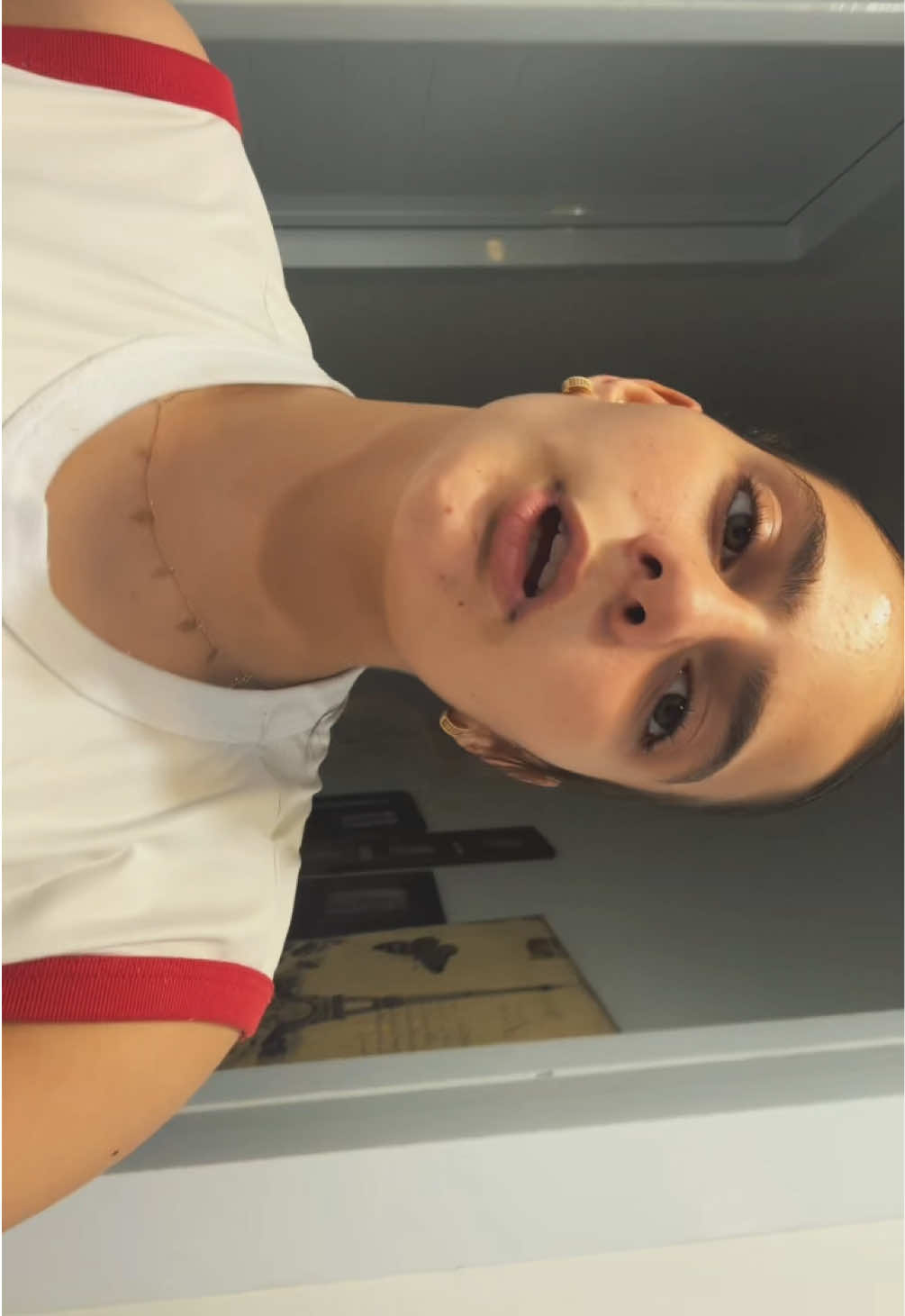 @clara
