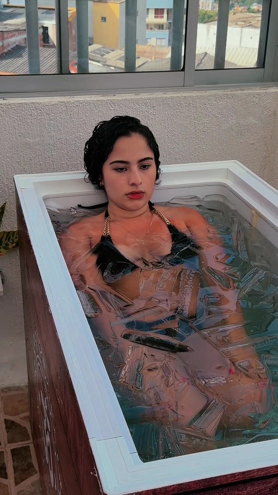 @Paola