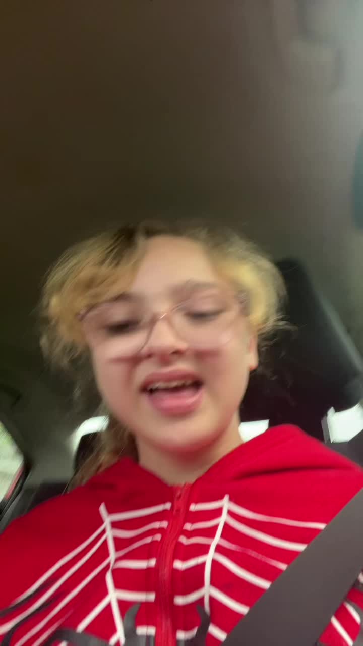 @noramakeup29