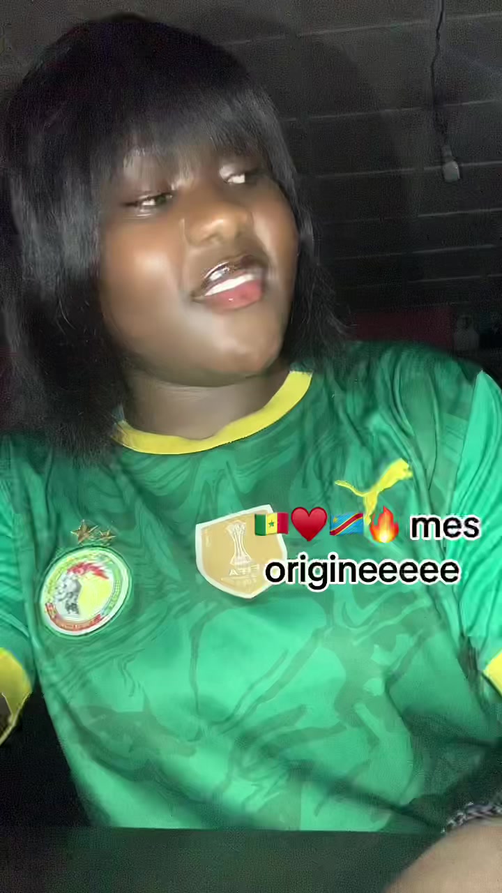 @LAREINE DE COMMENTAIRE🇨🇩🇸🇳